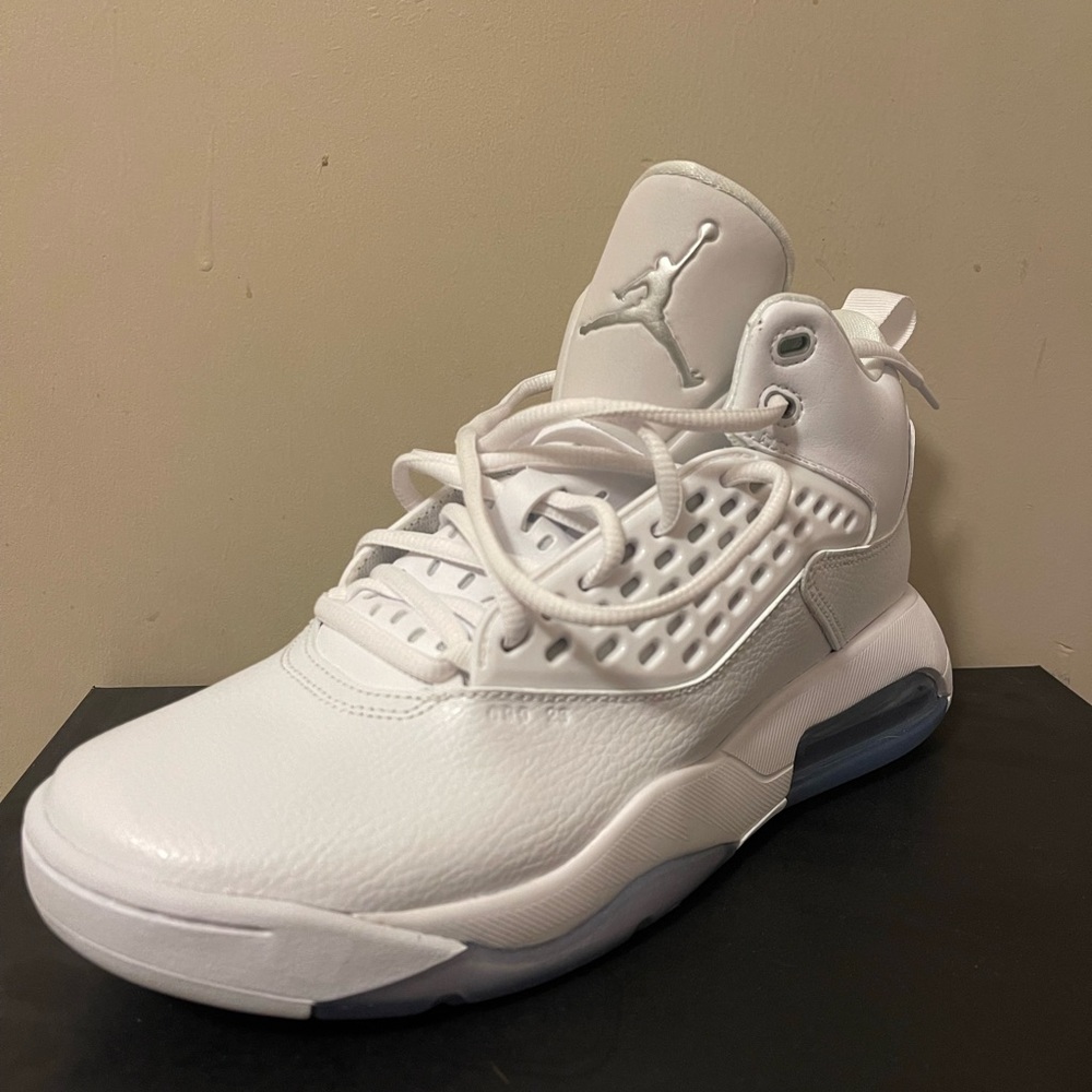 JORDAN MAXIN 200